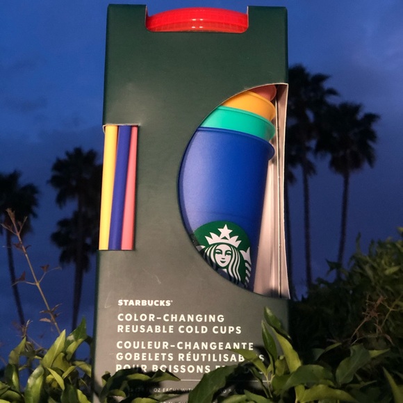 Starbucks // 2020 Color Changing Cup Set - Picture 6 of 6